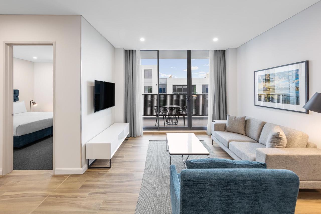 Meriton Suites Coward Street, Mascot Sydney Exteriér fotografie A typical apartment at the hotel