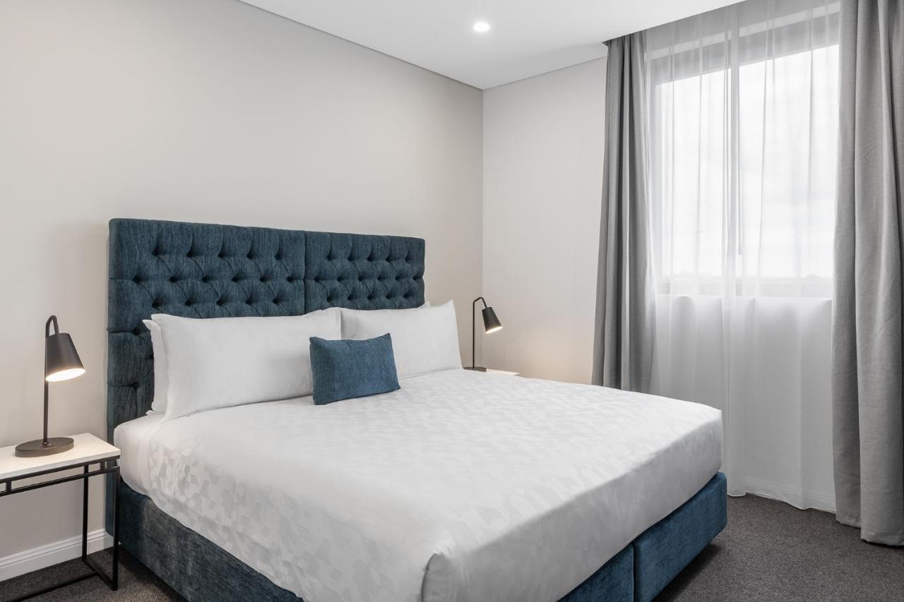 Meriton Suites Coward Street, Mascot Sydney Exteriér fotografie