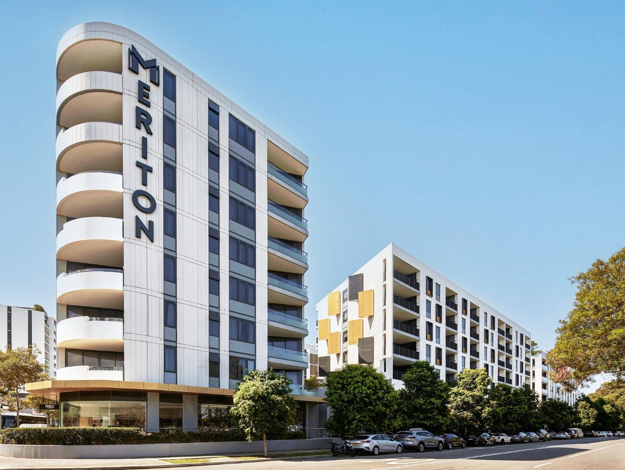Meriton Suites Coward Street, Mascot Sydney Exteriér fotografie Meriton Suites
